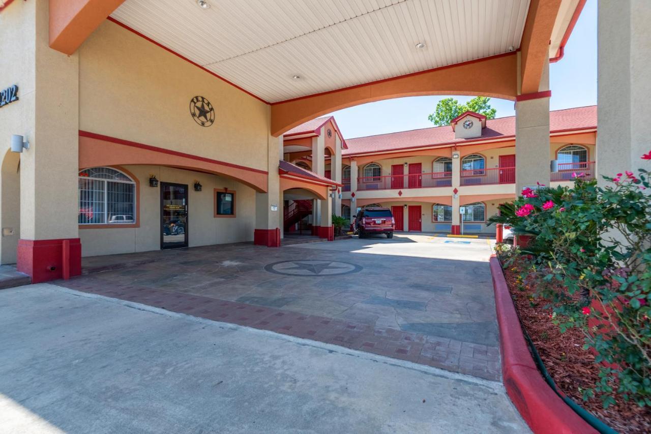 Scottish Inns & Suites Iah Airport-Beltway 8 Aldine Eksteriør bilde