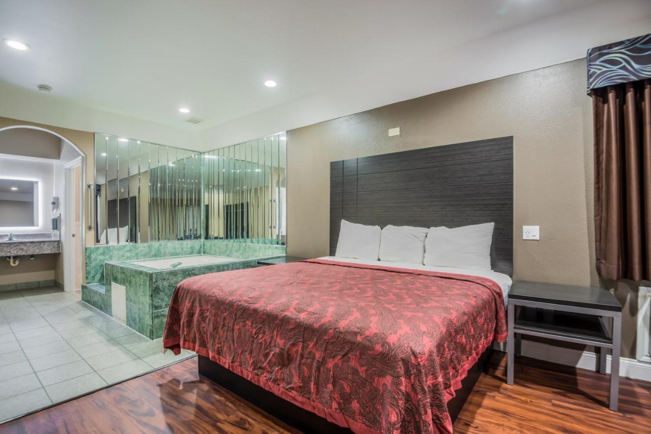 Scottish Inns & Suites Iah Airport-Beltway 8 Aldine Eksteriør bilde